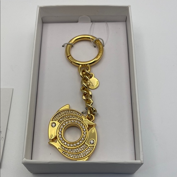 Michael Kors Pisces Fish Keychain (NIB) - Picture 1 of 7